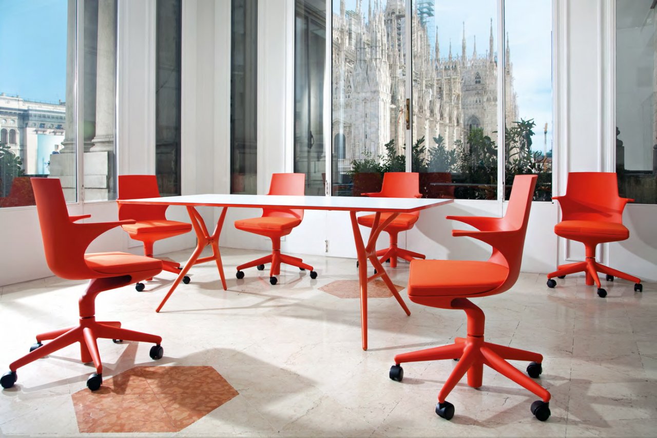 Комфорт и стиль: выбирайте кресла для дома и офиса